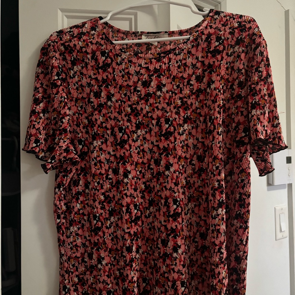 Floral Print Women's Top - Red and Black